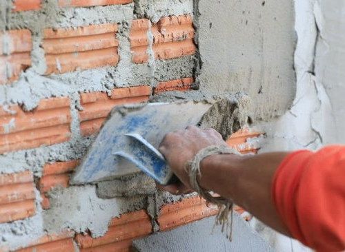 Как выбрать гипсовую штукатурку для чернового выравнивания стен