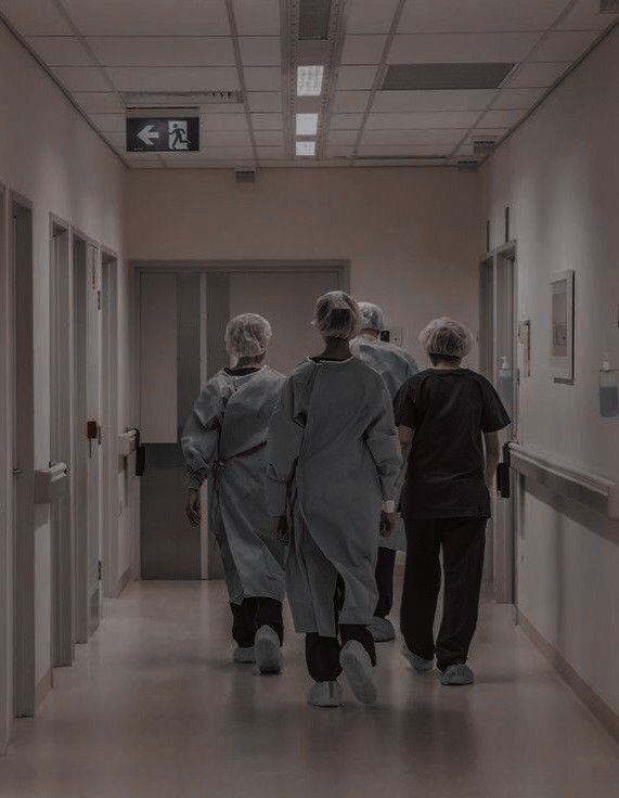 «Эпохальное событие»: врачей больше не будут судить по статье об оказании небезопасных услуг