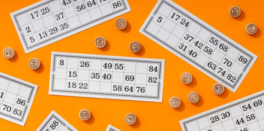 Где срочно взять деньги на подарки к Новому году? Пять финансовых источников, чтобы не остаться с голыми руками в нужный момент