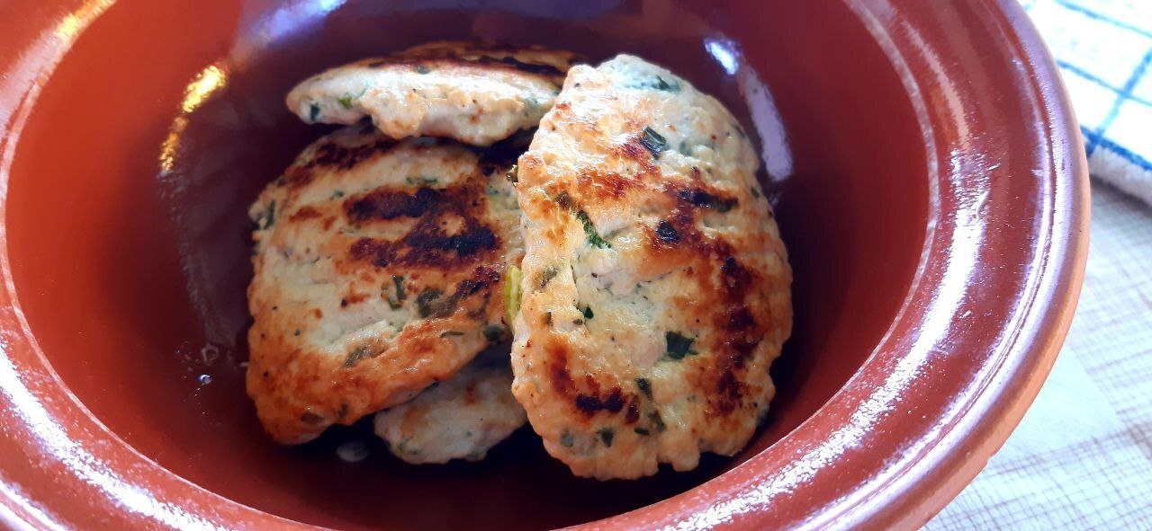 Простые ингредиенты, невероятный результат: котлеты для гурманов