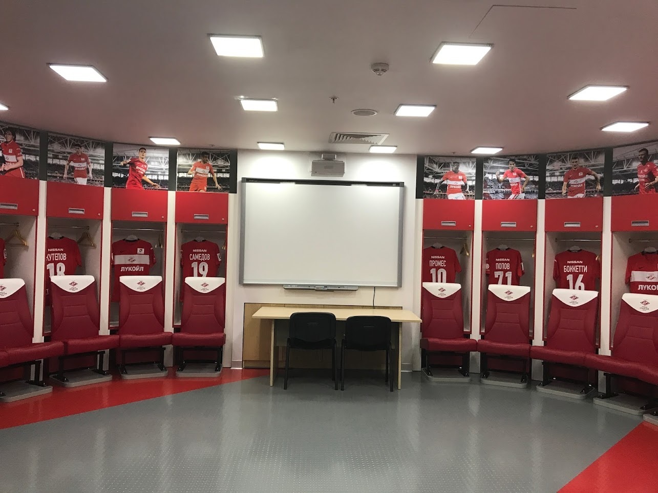 Стадион "Открытие Арена". Не являюсь болельщицей Спартака, но советую посетить!)