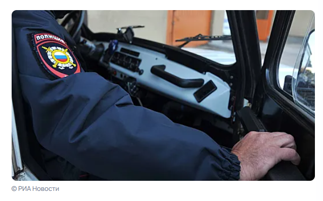 Представляешь, из-за такой мелочи, как стрижка за полторы тысячи рублей, человека избили! 😱