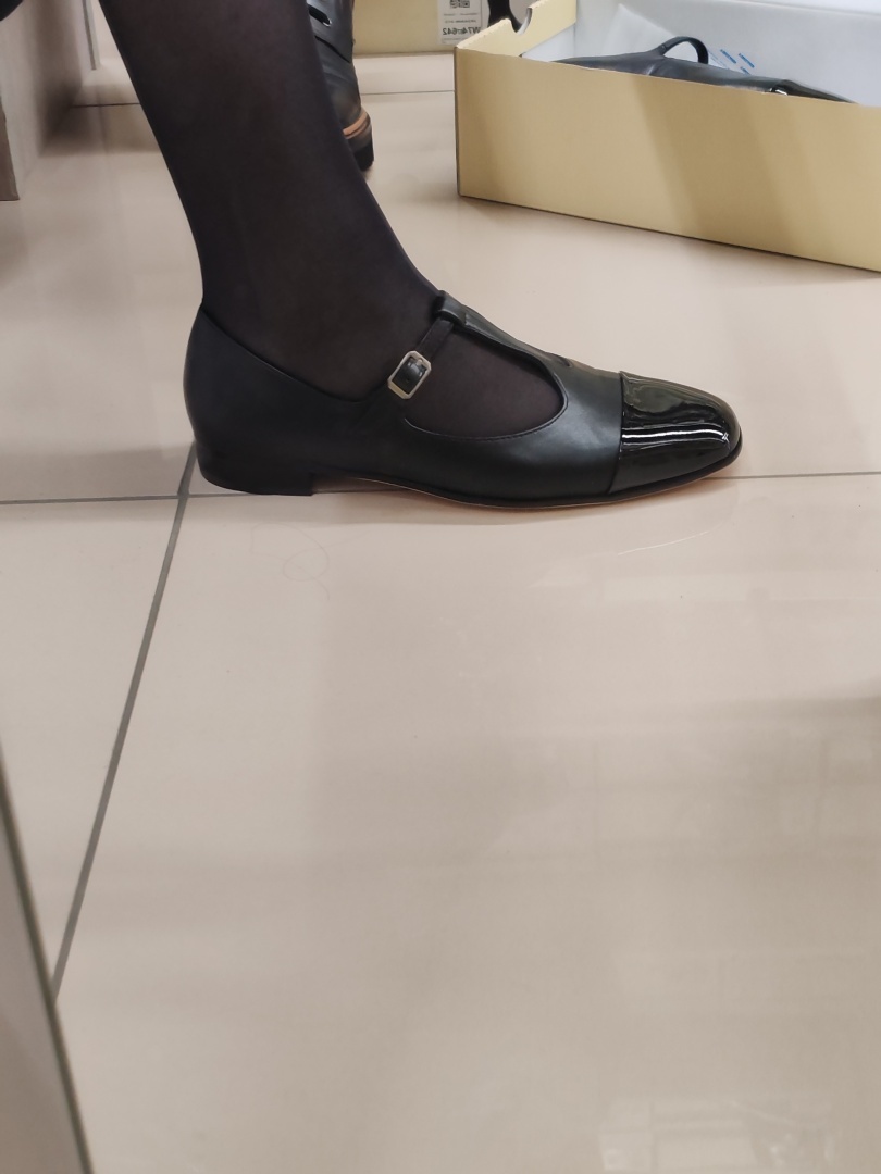 10 000 бонусов к Новому году от магазина Kari. На что их можно потратить, и почему я для себя там ничего не нашла