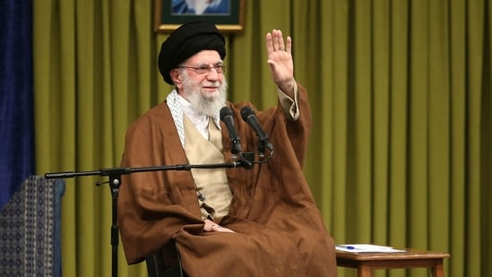 Новый министр иностранных дел Сирии призывает к сотрудничеству с Ираном в предотвращении хаоса