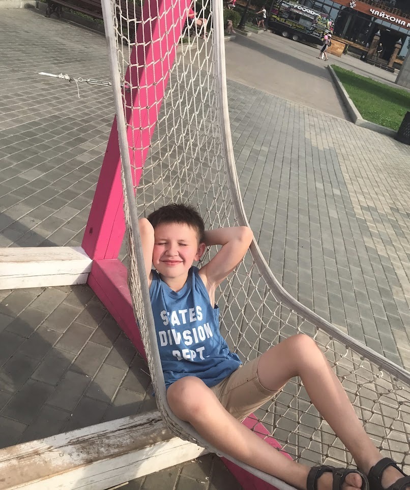 Ах, Самара-городок! Давайте прогуляемся по набережной этого замечательного города!