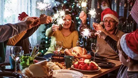 Как порадовать родных и близких в канун Нового года