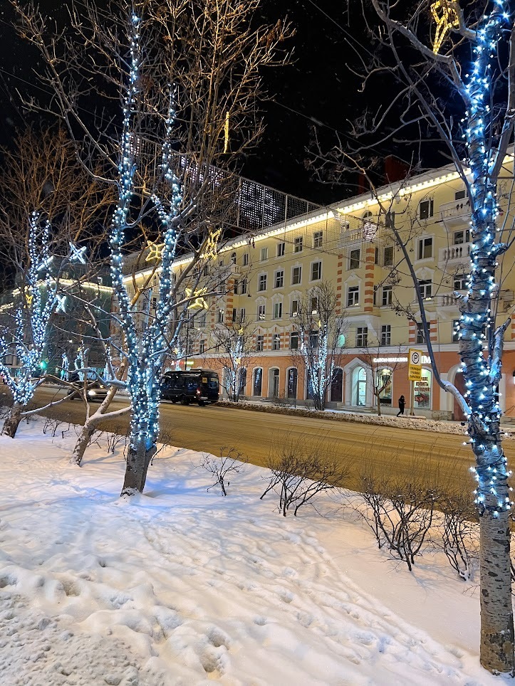 Новогодний Мурманск в фотографиях! Праздничные украшения, ёлки, инсталляции. Для новогоднего настроения!