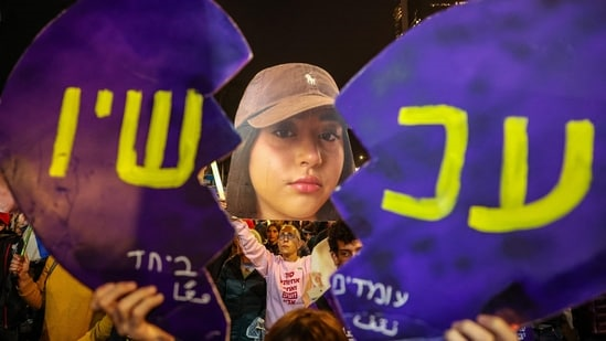 ХАМАС опубликовал видео, на котором 19-летняя израильская женщина-солдата оказалась в заложниках