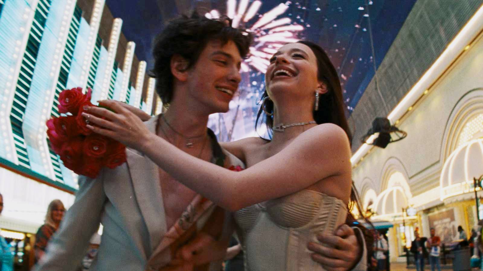 Страсти по «Аноре». Отзыв об американском фильме с российскими героями и актерами призёре Каннского Фестиваля 2024 года