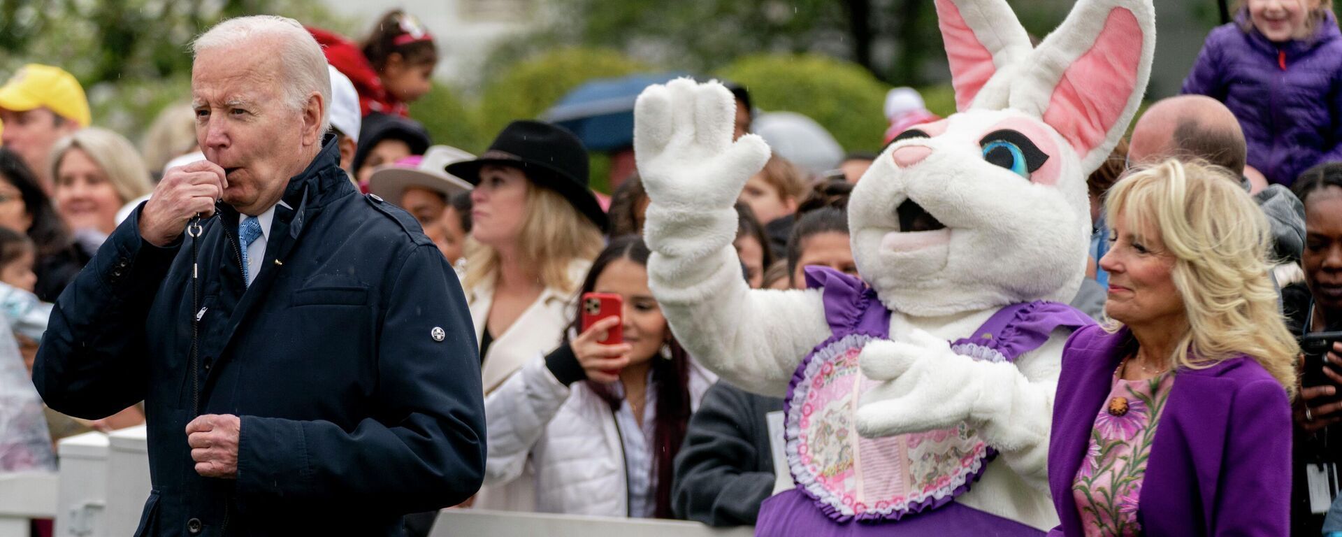 Почти по Пушкину: Родила Наоми в ночь не то сына, не то дочь... – Байден стал прадедушкой