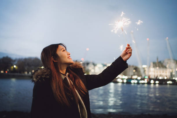 А вы знаете, что более 50% россиян 11 выходных праздничных дней провели на диване у телевизора. Что же делали остальные?