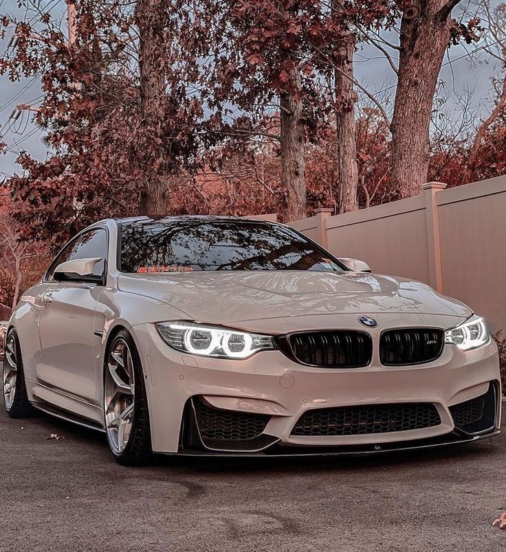 Почему жители провинции испытывают зависть к москвичам и порой не испытывают к ним симпатии?