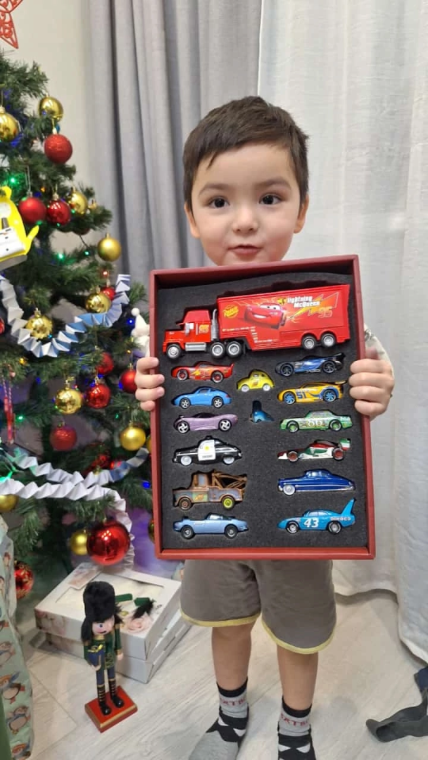 «Елка желаний» исполняет мечты