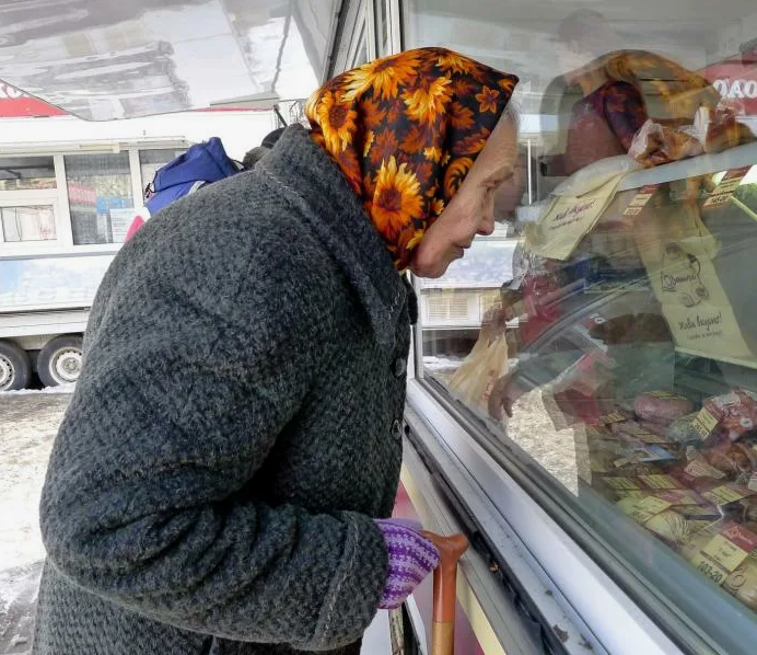 А у меня не переболело, а кипит от гнева внутри.