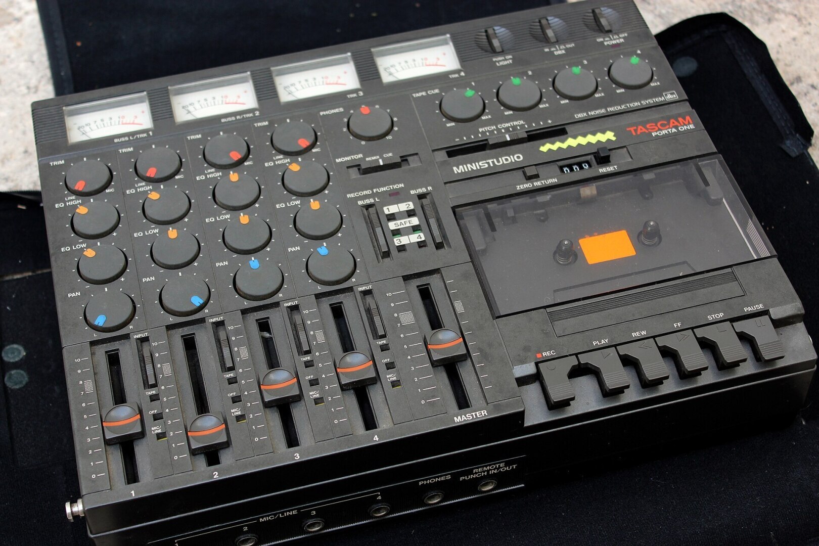 Интересно, а японцы превзошли даже немцев в электронике? Это уже так лет 30-40 как минимум? Или я ошибаюсь?