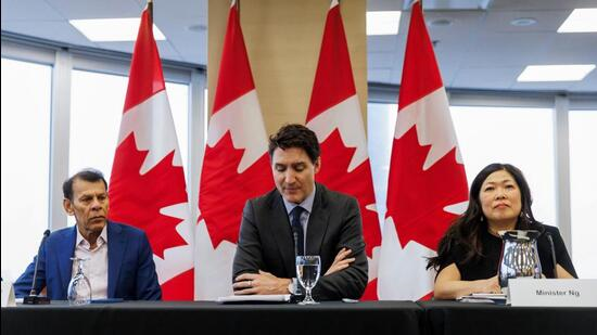 Заявление Трюдо о том, что Канада готова отреагировать, если администрация Трампа введет 25-процентные пошлины