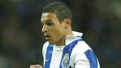 Порту (Португалия): победители Лиги чемпионов-2003/2004.