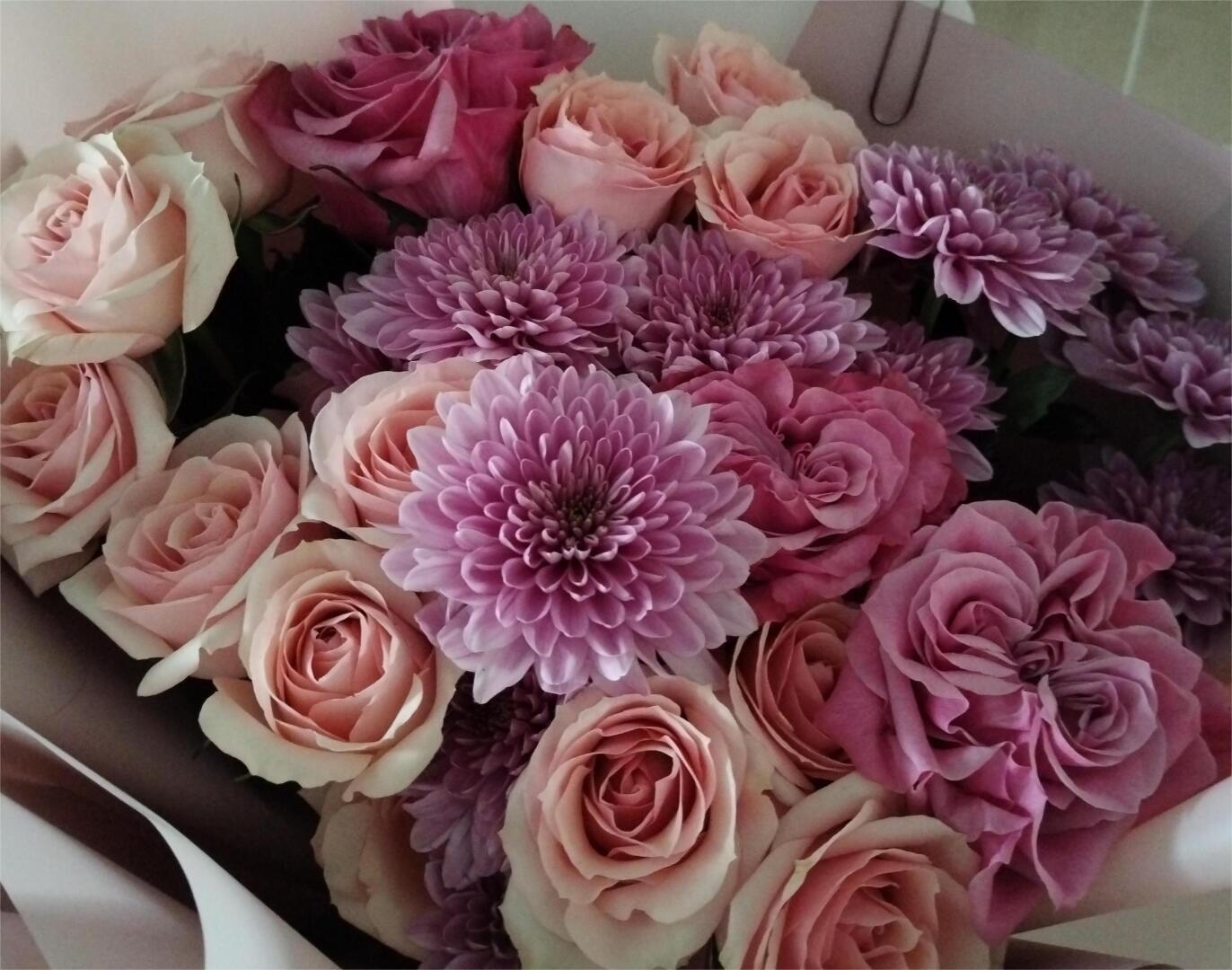 Осторожно, не принимайте цветы от незнакомцев! Новая схема отъёма денег! Случай из жизни