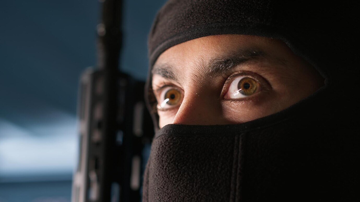 Исламисты пытались устроить теракт в Пскове. Очередные гости-мигранты «хотели заработать в РФ честным трудом»?