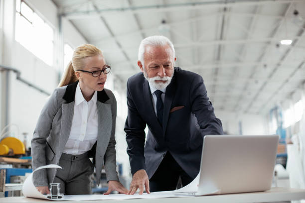 Работодатели резко меняют отношение к возрастным сотрудникам. К 2030 году потребуется еще10 млн работников