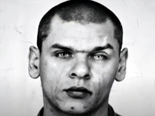 Как две школьницы поймали одного маньяка