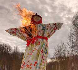 Кукла "Масленица" - домашний оберег. Какую из кукол сжигали, а какую своими руками изготавливали?