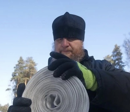 «На Бога надейся, а сам не плошай». Появилась пожарная дружина из уральских священников - БОБР