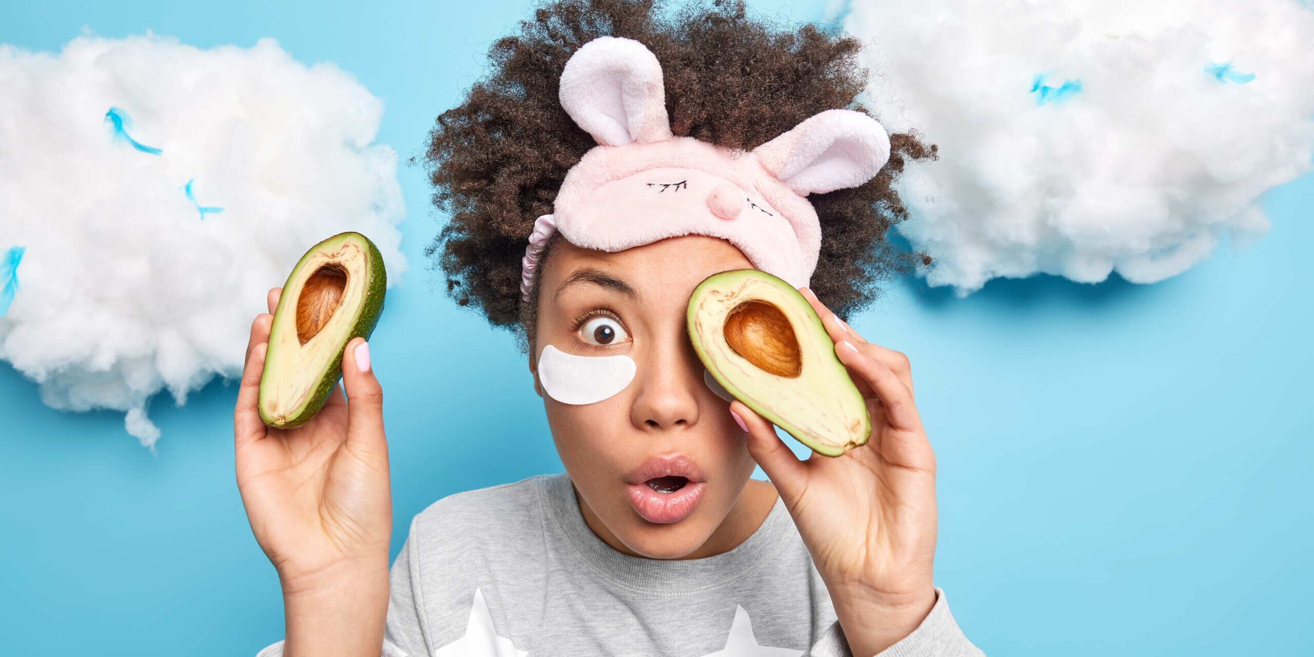 «50 — это новые 35: Как современные женщины обманывают возраст, и при чём тут авокадо? Секреты от Валерии и не только!»