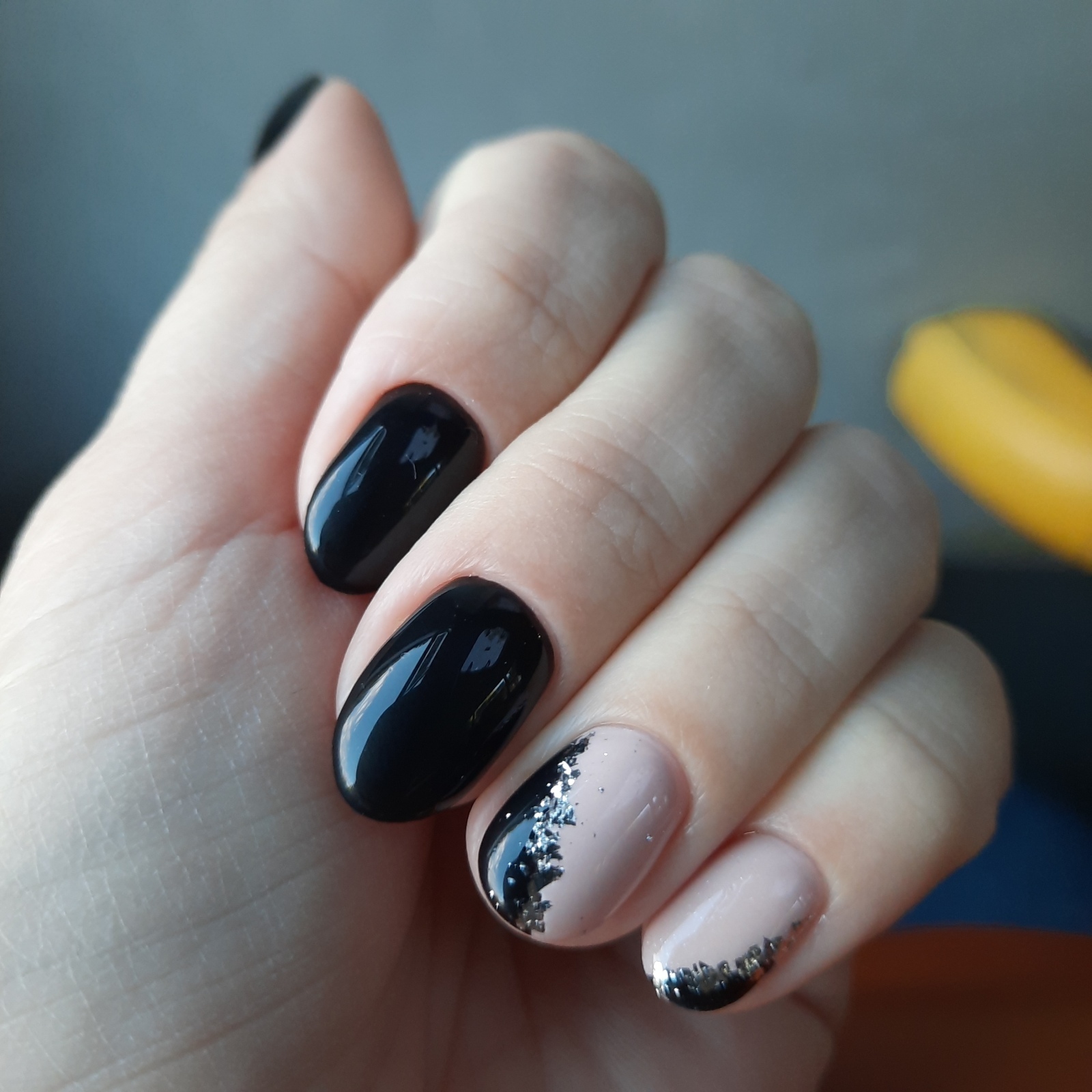 Говорят, что он уже не в моде. А мне все равно. Или 5 причин почему я люблю гель-лак.