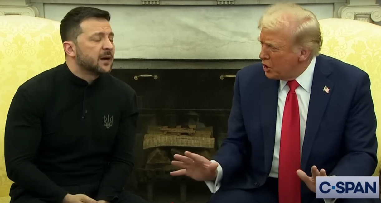Возня вокруг шкуры неубитого медведя обрушила престиж США: гражданин Украины Зеленский публично дерзил и перечил президенту США Трампу в его кабинете