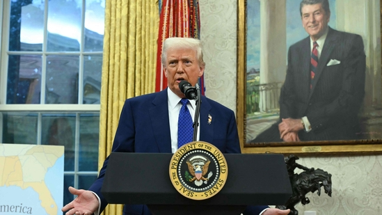 Критика Трампа за связи с Россией. Стоит ли отвлекаться от других проблем?