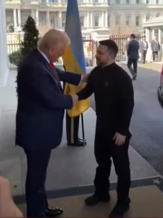 Возня вокруг шкуры неубитого медведя обрушила престиж США: гражданин Украины Зеленский публично дерзил и перечил президенту США Трампу в его кабинете