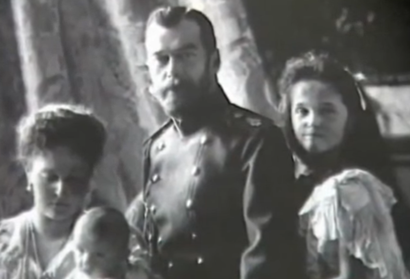 Снова убедился, что российского императора Николая II Романова попросту оболгали и выставили бездарным правителем