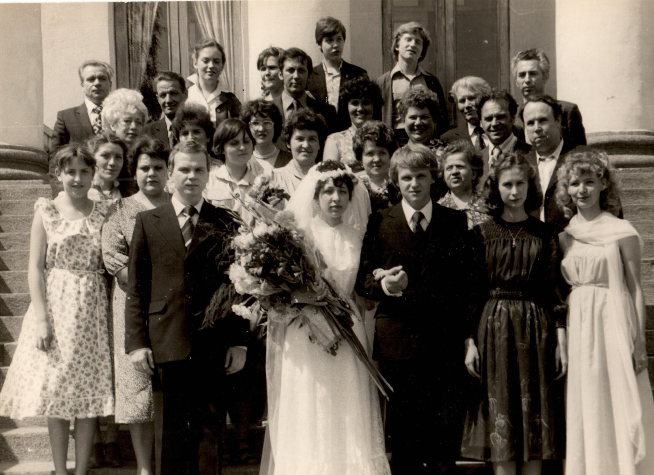 "ГИДРОПРИБОР" / 8 марта близко-близко.../ часть 1.