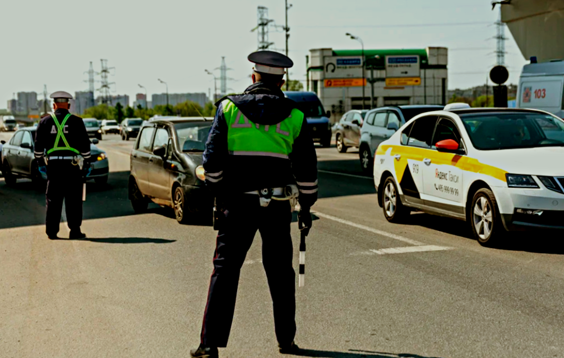 Стоп, не спешите, колеса - пообщаемся с ДПС