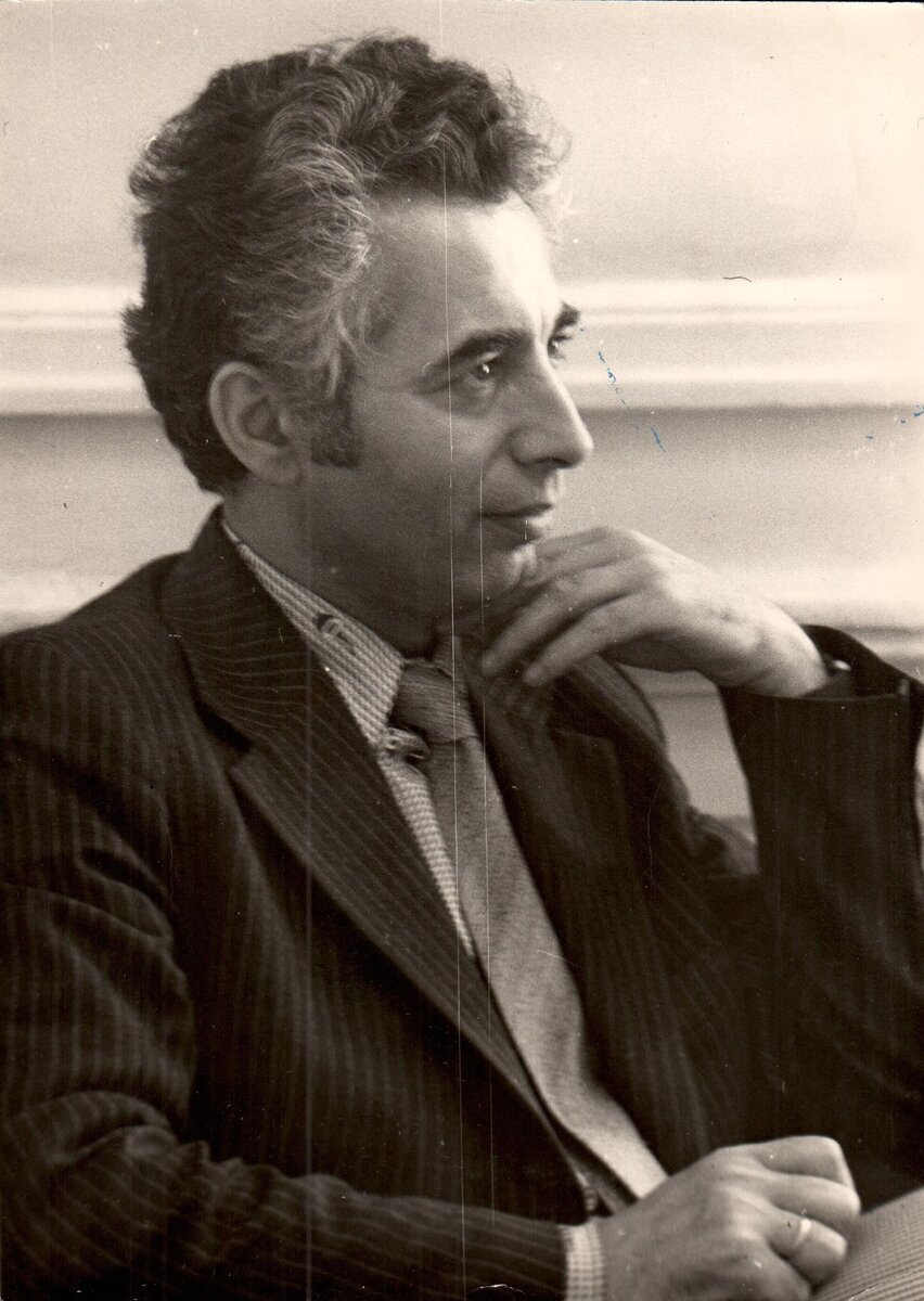 Потаеная дверь /Ключ -1/