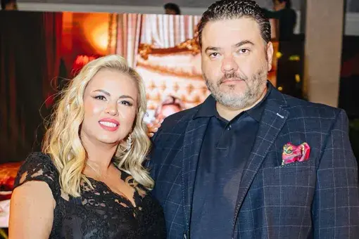 «Я не могу представить, чтобы этот медвежонок ударил женщину»: Анна Семенович ответила на обвинения жены бойфренда