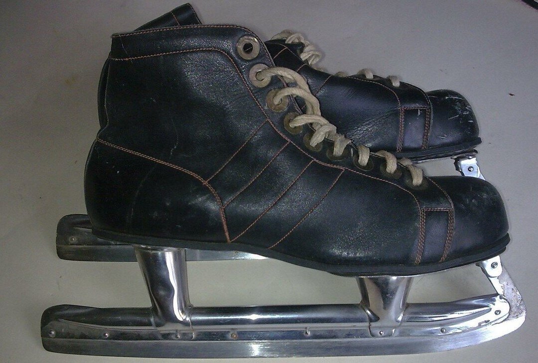 «А У НАС ВО ДВОРЕ…». (2)/ Зима.