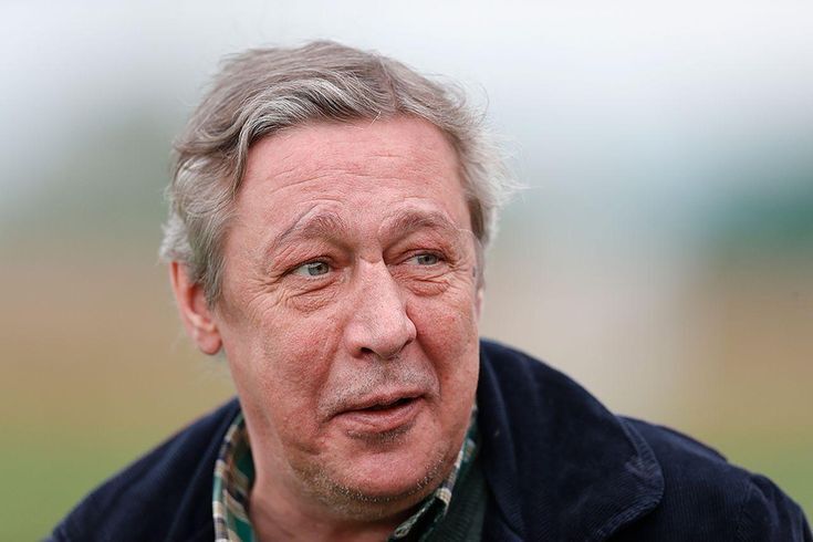 «Не будет пить и никогда не сядет за руль». Актёр Михаил Ефремов выходит на свободу — ему одобрили УДО