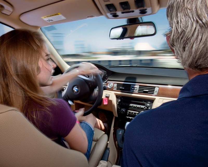 Какие вопросы нужно задать инструктору по вождению, чтобы понять, что он профессионал