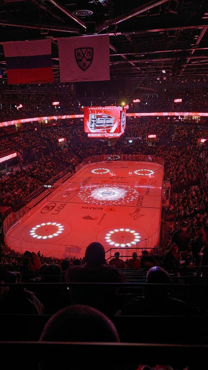 "Шайбу! Шайбу!". Как я сходил на новую хоккейную арену "УГМК" в Екатеринбург на плей-офф Кубка Гагарина