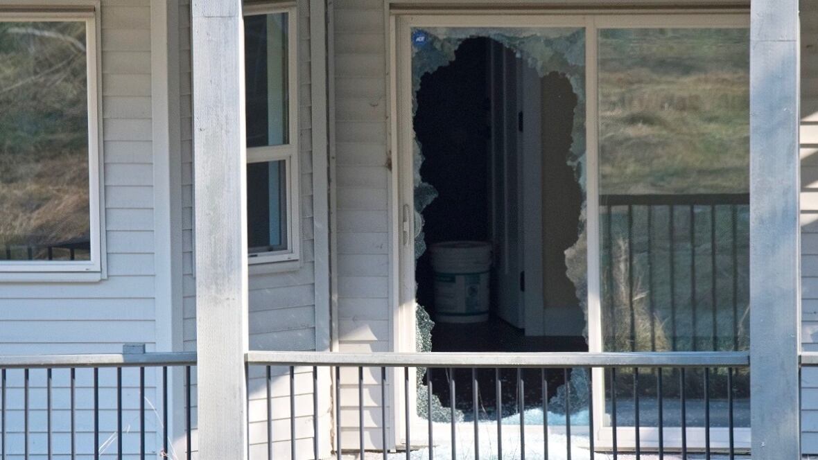 Кусочек рая обернулся филиалом ада. Как халатность властей и девелопера привели к трагедии 14 семей. (Часть 2).