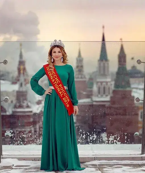 Уже в короне: как Елена Блиновская выглядела до того, как стала «королевой марафонов»