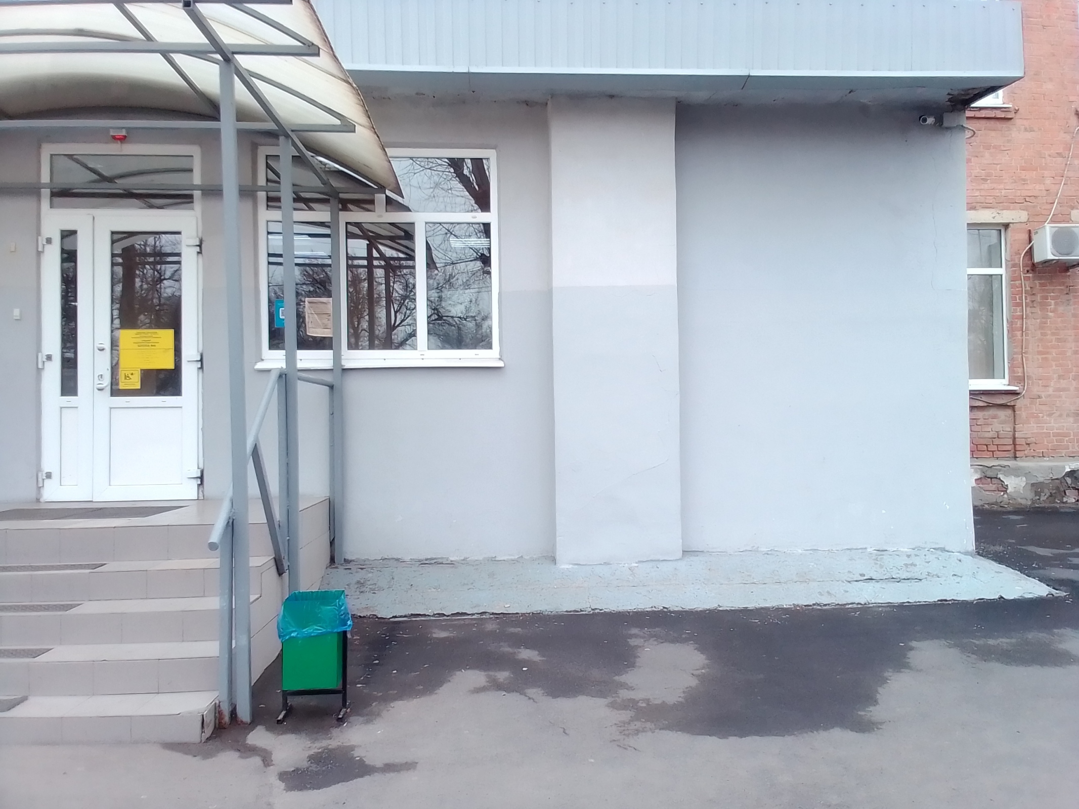 35 лет демократии в России! А есть ли изменения? На дворе 21 век, а мы все в прошлом живем.