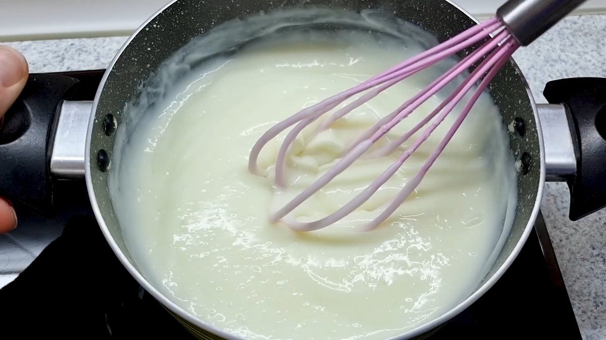 Молочный десерт с печеньем - вкусный завтрак, дети в восторге