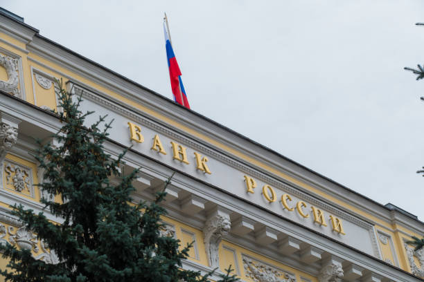 Все идет по плану? Правительство выступило против ограничения полномочий ЦБ