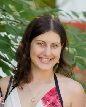 Теперь все смогут совершать сделки «в состоянии аффекта»? Певицу Цыганову возмутило, что Долиной вернули квартиру за 112 млн рублей