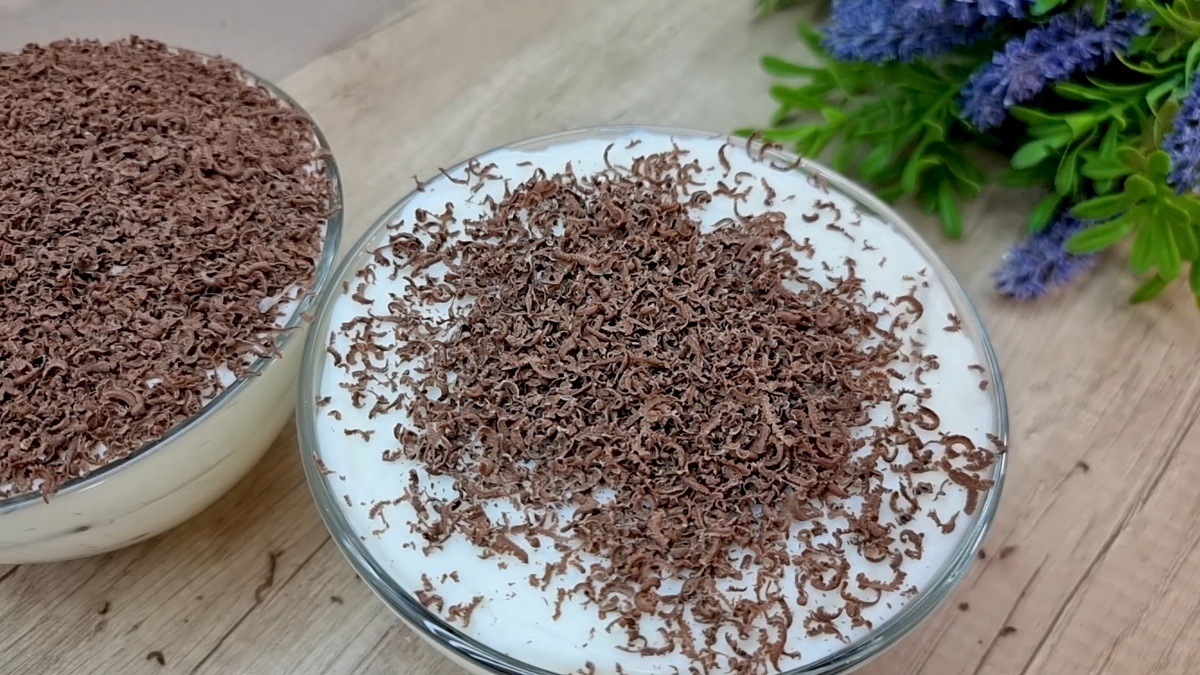 Молочный десерт с печеньем - вкусный завтрак, дети в восторге