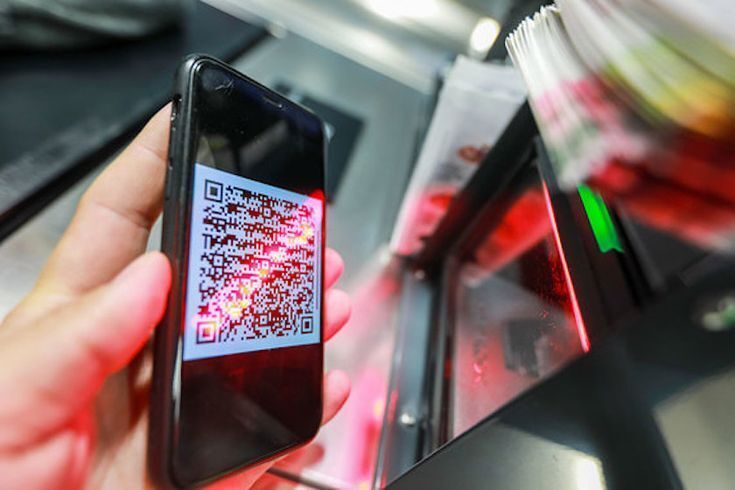 В обход санкций? Центробанк протестирует трансграничные платежи по QR-коду на базе СБП