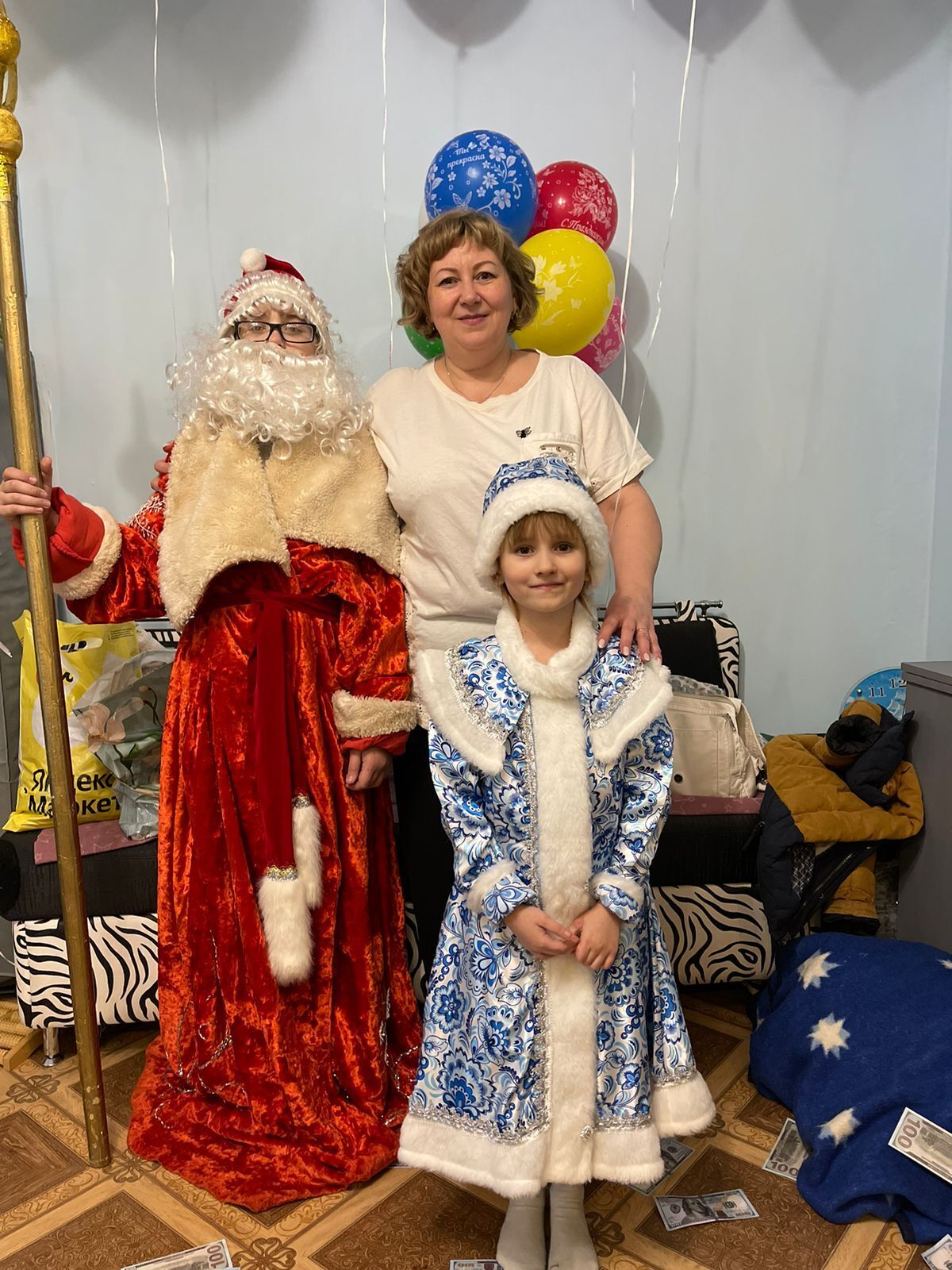 Случай из жизни: как я и мои родные смогли удивить юбиляра костюмами, стихами и песнями